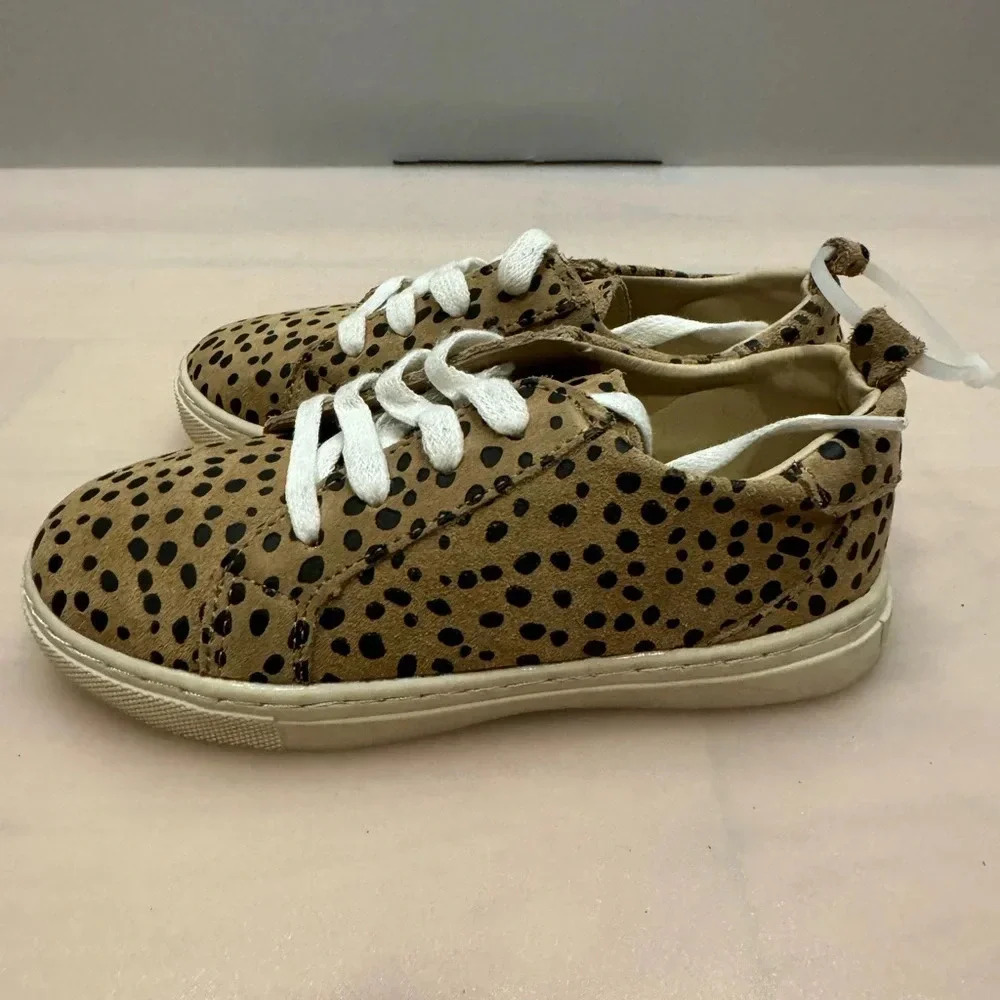 Piper Finn Kid Size 6 Leather Cheetah Low Top Sneakers (new) Display Model Pics